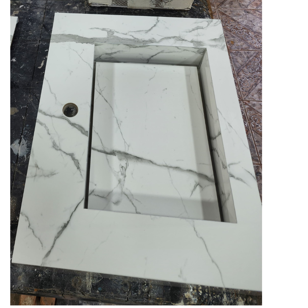 Cuba Esculpida 60x45x10 porcelanato Calacata - Polido + Nicho borda diamante 0,60 x 0,40. - Image 3