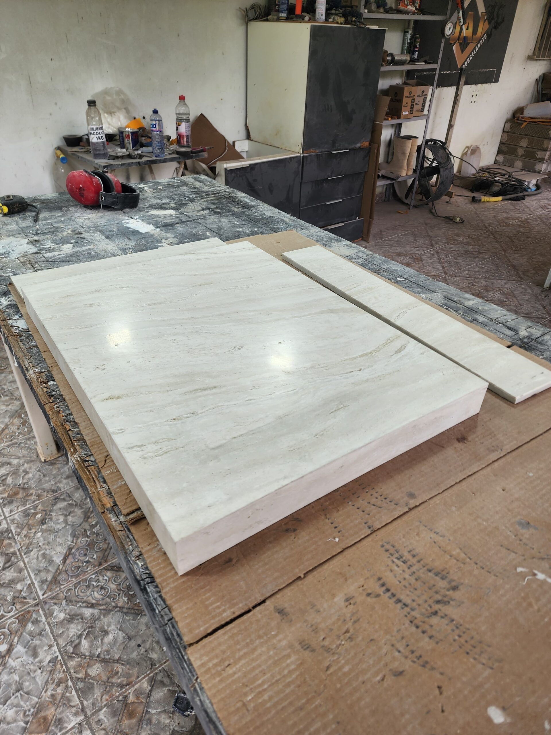 Bancada Em Porcelanato P/ Cuba D Sobrepor 0,60 X 0,45 X 0,04 Travertino- Acetinado - Image 4