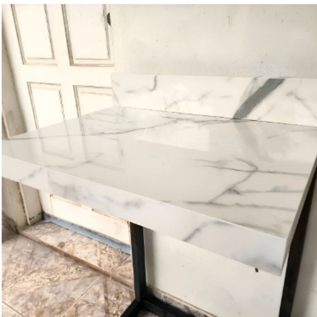 Bancada Em Porcelanato P/ Cuba D Sobrepor 0,60 X 0,45 X 0,04 Calacata
